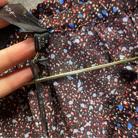 Code x Mode Drop Waist Button Front Ruffle Skirt Satin V Neck Dress - Picture 5 of 8